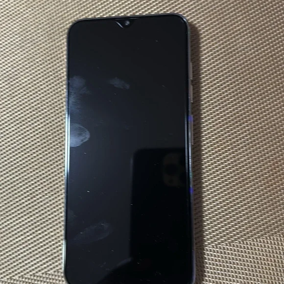 Android smartphone with high resolution camera